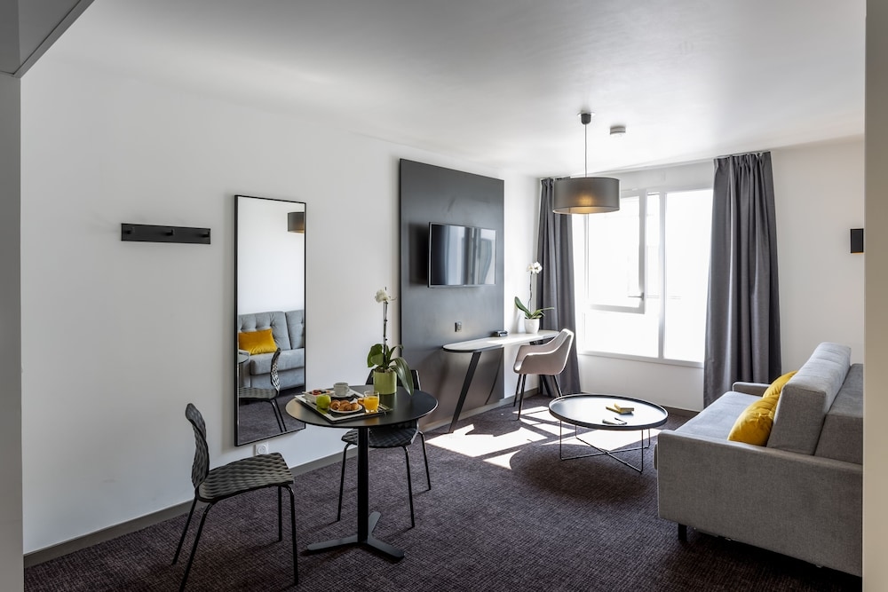 Foto de Nemea Appart Hotel Europe Velizy Villacoublay