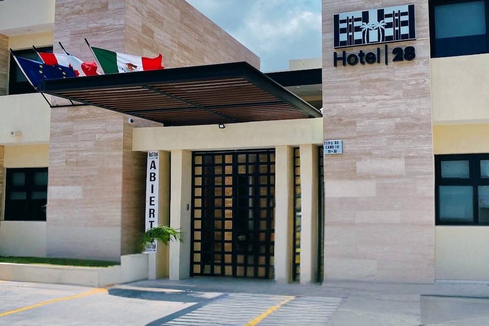 Hotel 28, Cancún