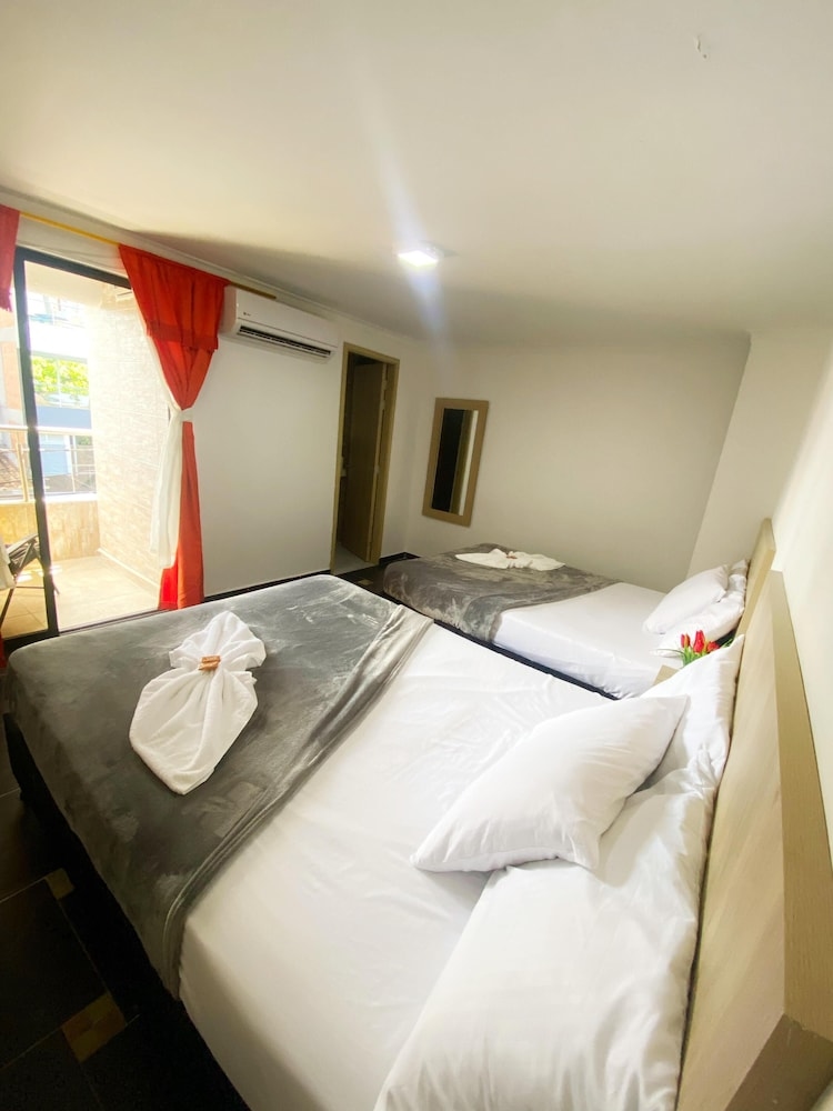 HOTEL COLORES BOUTIQUE, Laureles