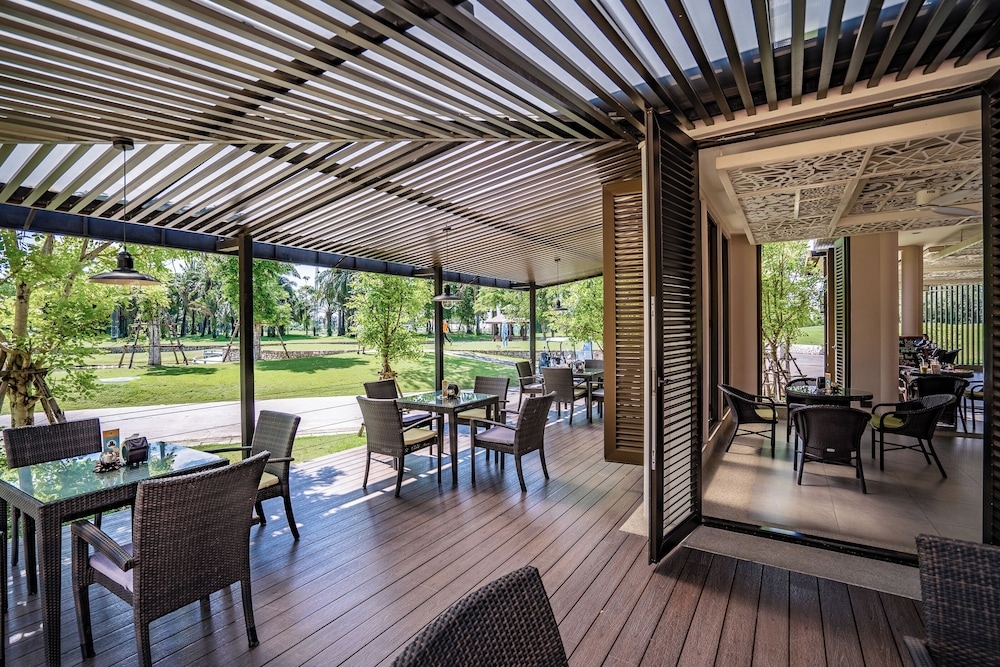 Foto de Summit Windmill Golf Suite Hotel @Suvarnabhumi