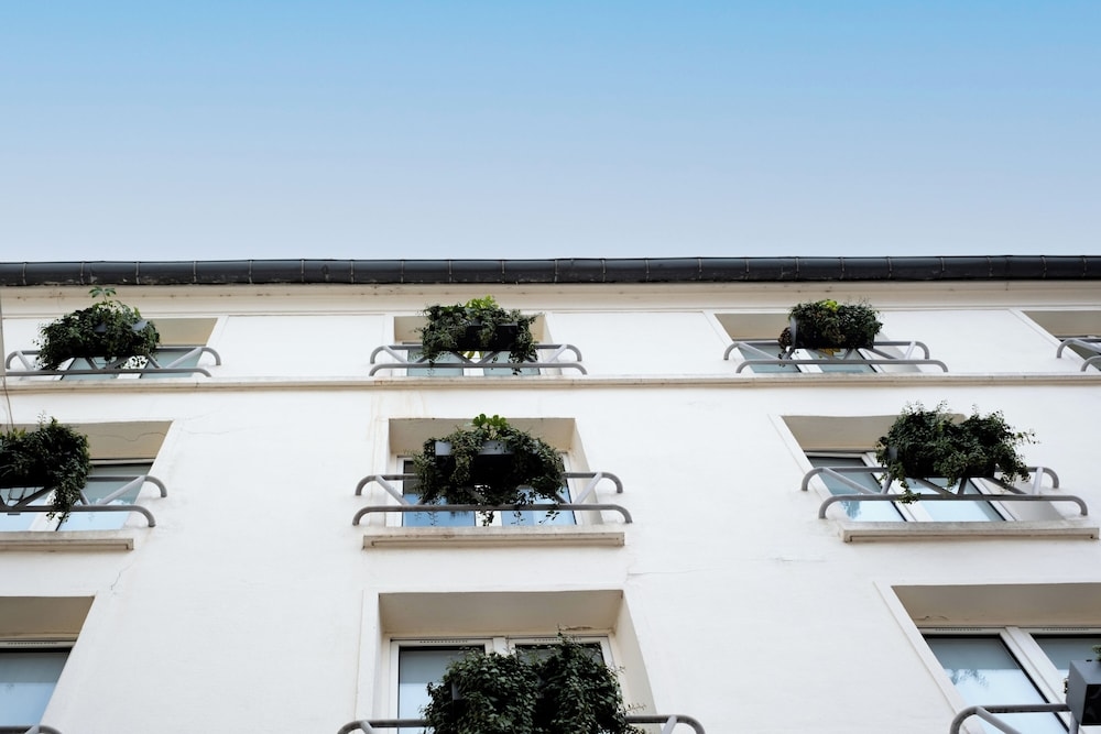 Foto de Hotel Kyriad Paris 10 Canal Saint Martin