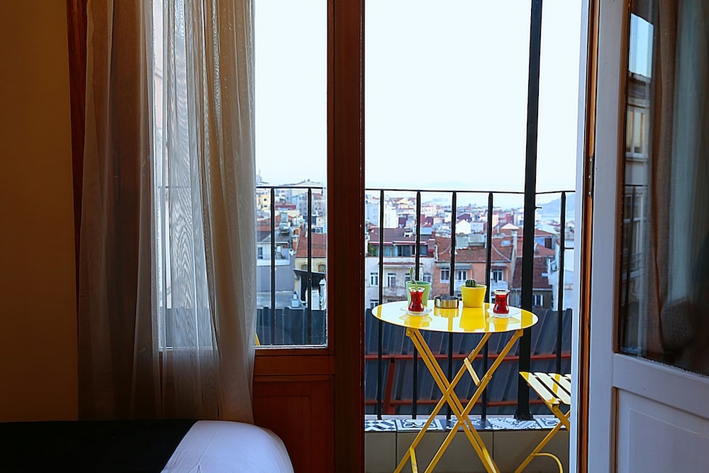 Foto de Kamil Bey Suites Beyoğlu