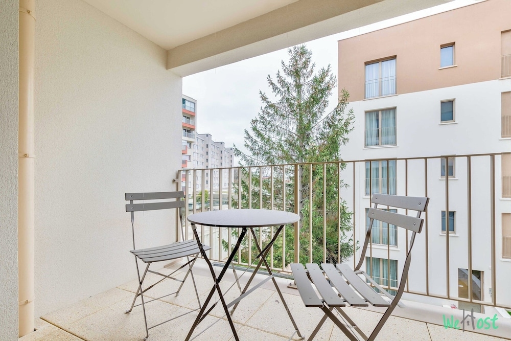 Foto de Modern Apt With Balcony -6p-proche Disney/paris
