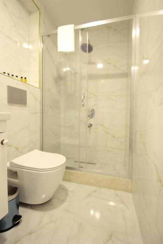 Foto de GULER PALAS İSTANBUL HOTEL