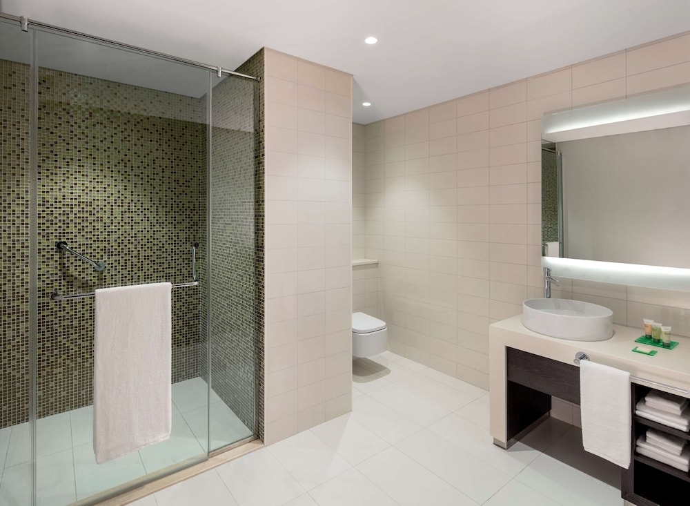 Hyatt Place Dubai Jumeirah, Dubái