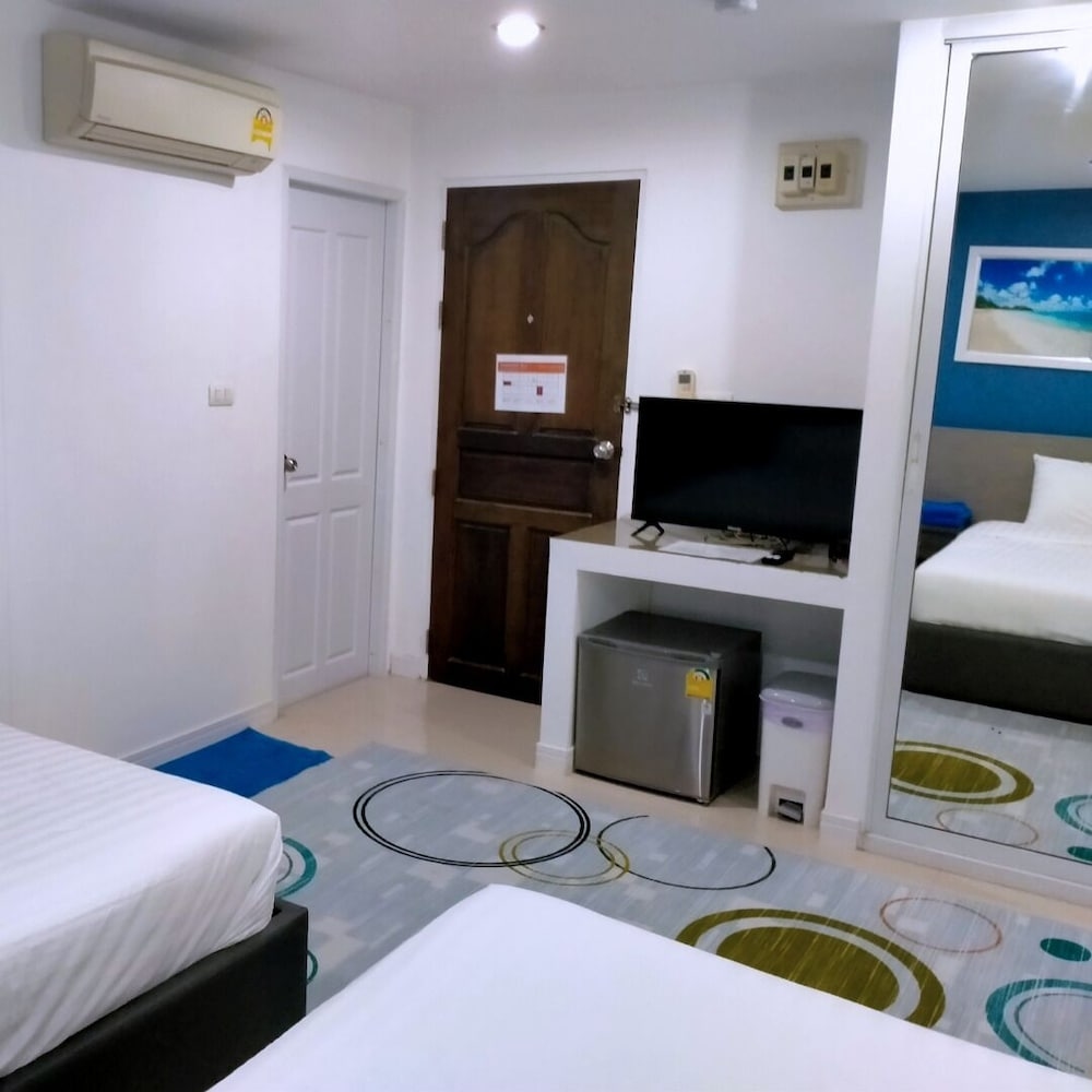 Foto de Poonsuk Place Hotel