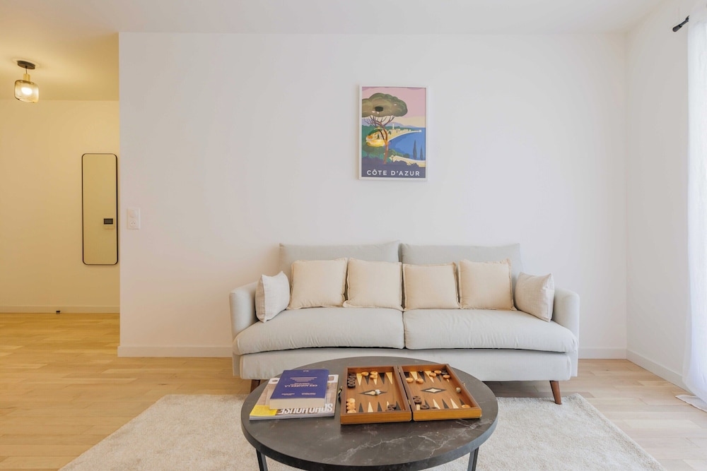 Foto de New Apartment - 2br/5p - Puces de Saint-ouen