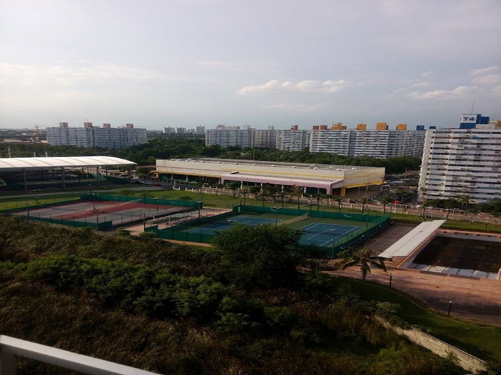 Foto de Don Mueang-Challenger Impact Muangthong Thani