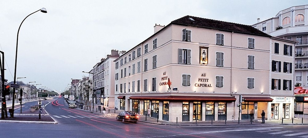 Foto de Hôtel Au Petit Caporal