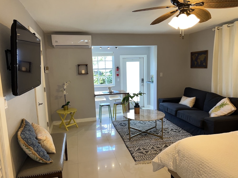Foto de Beautiful And Comfortable Home and studios