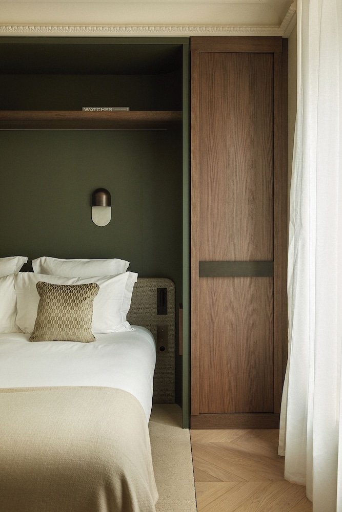 HIGHSTAY Maison - Boétie, Paris