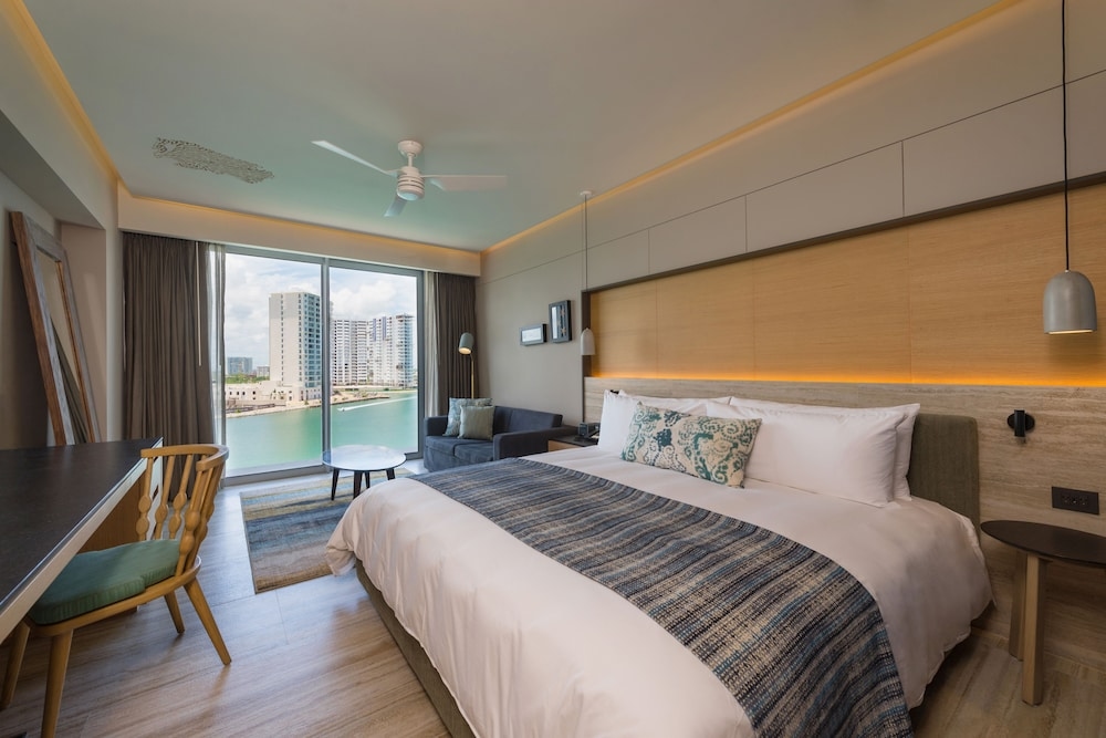 Renaissance Cancun Resort & Marina, Cancún