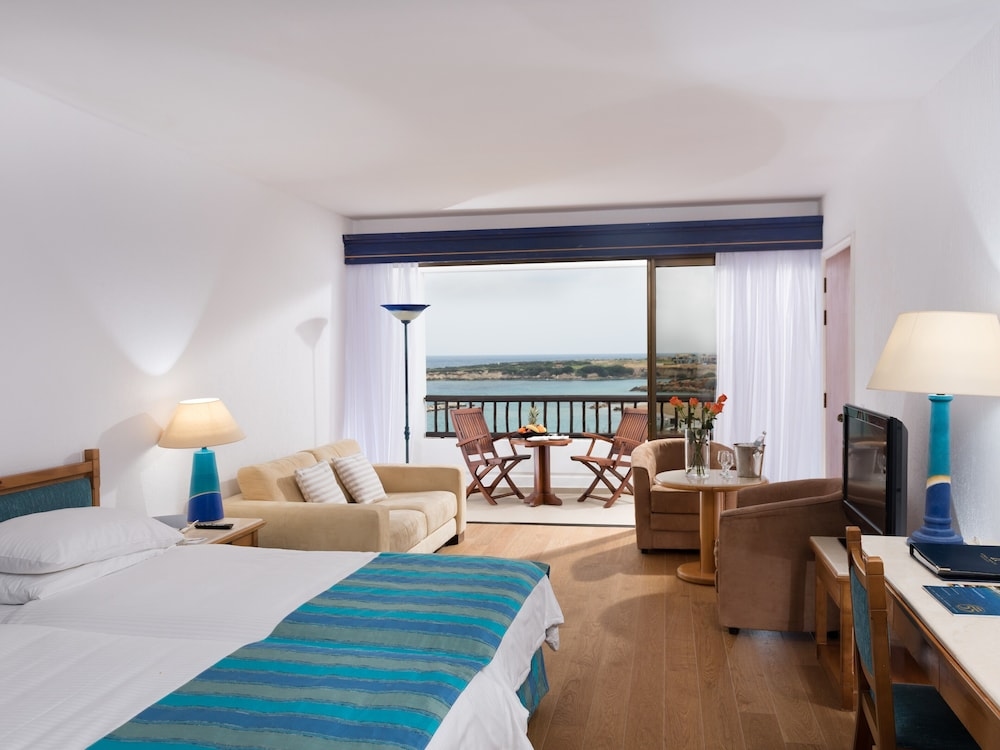 Foto de Coral Beach Hotel and Resort