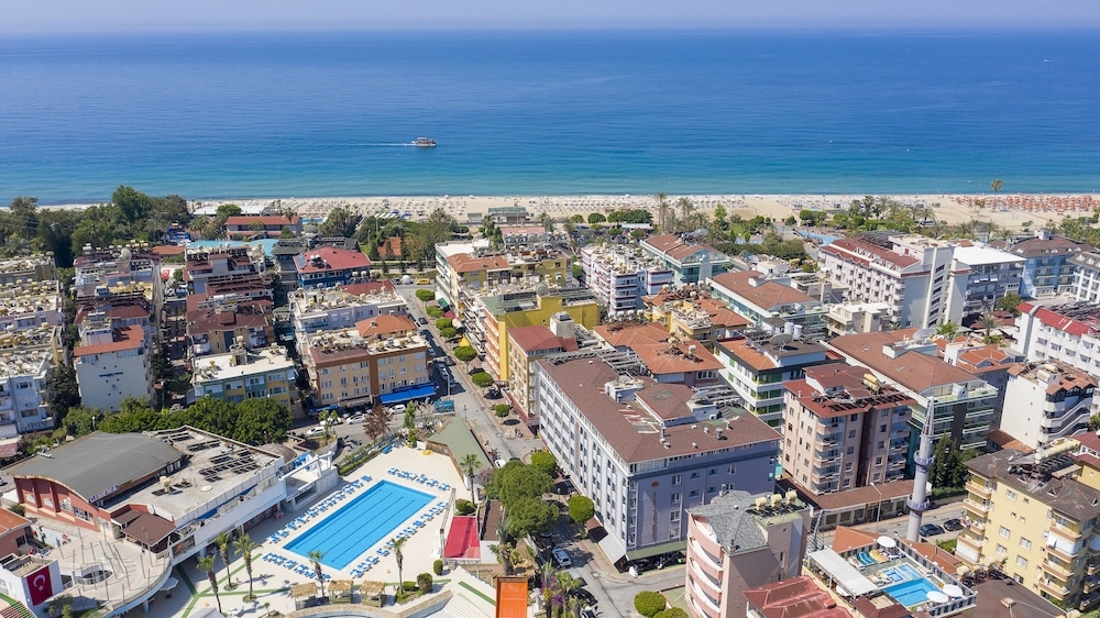 Aslan City Hotel