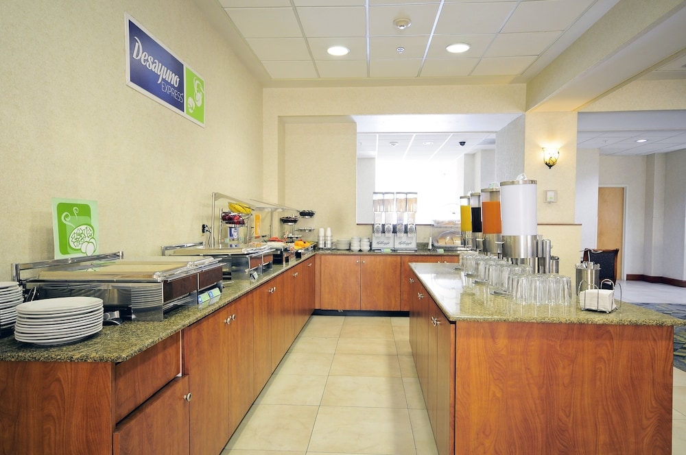 Foto de Holiday Inn Express Hotel & Suites Toluca Zona Aeropuerto by IHG