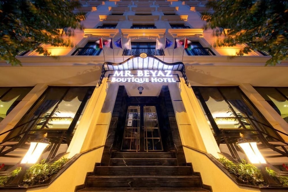 Mr Beyaz Butik Hotel