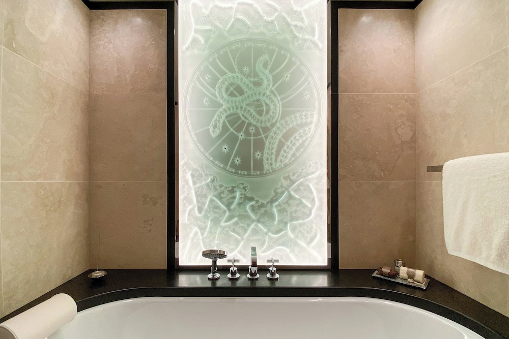 Bvlgari Hotel Paris, Paris