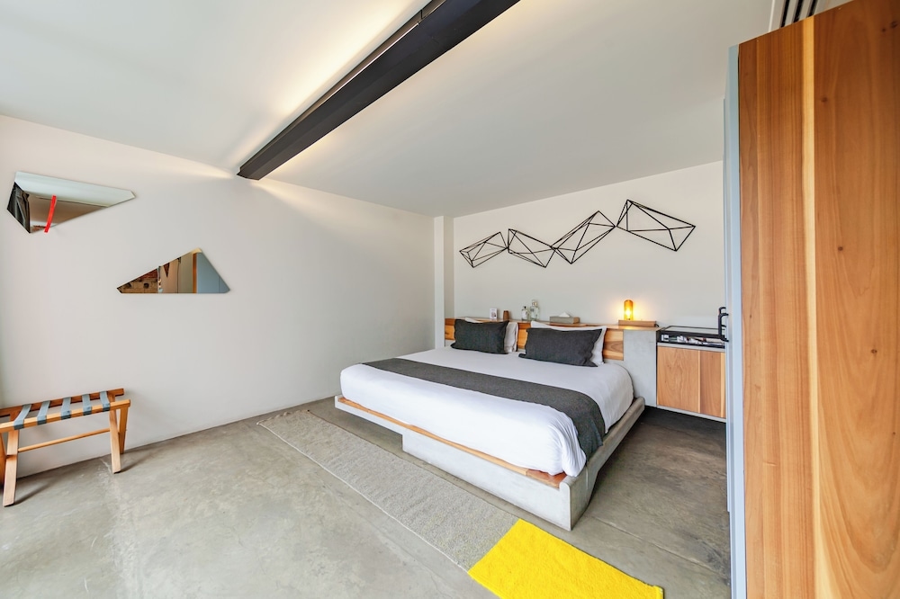 Hotel Carlota