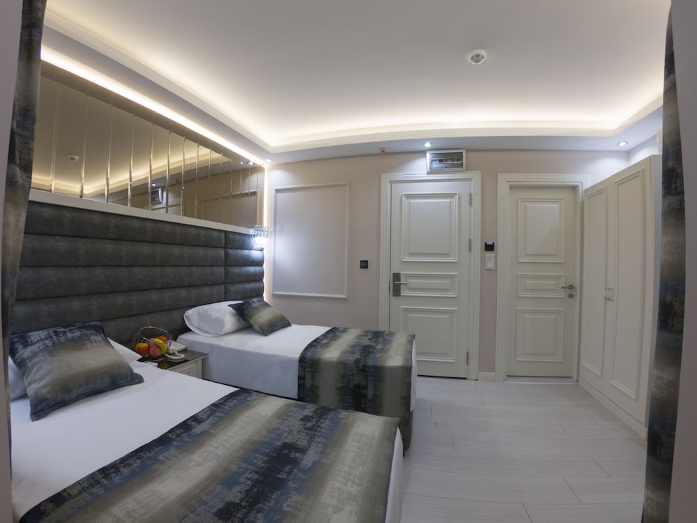 Foto de Crowned Hotel