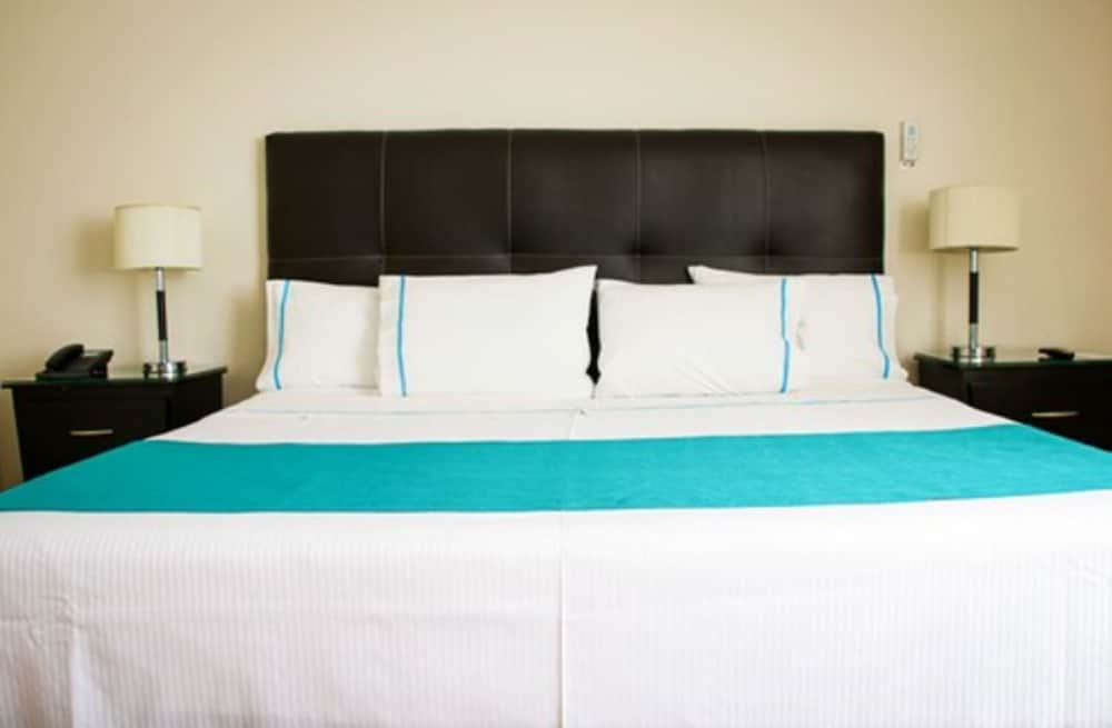 Foto de Country Hotel and Suites