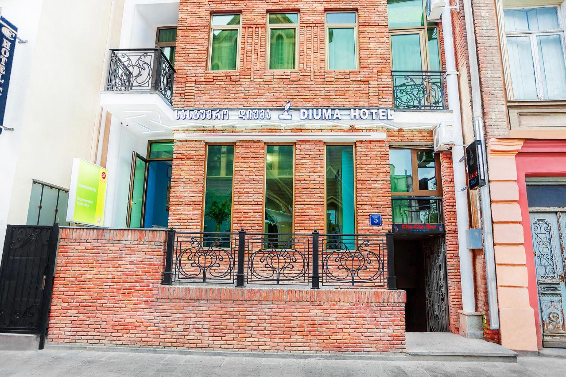 Diuma Hotel