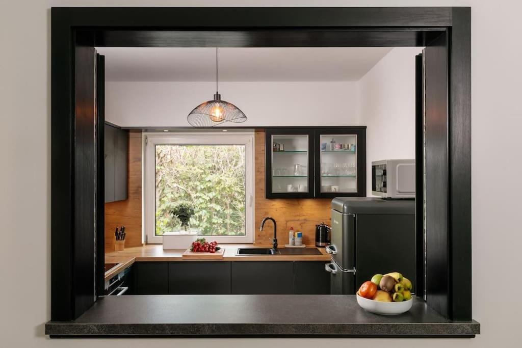 Foto de charmantes Townhaus mit Garten, W-LAN & Netflix