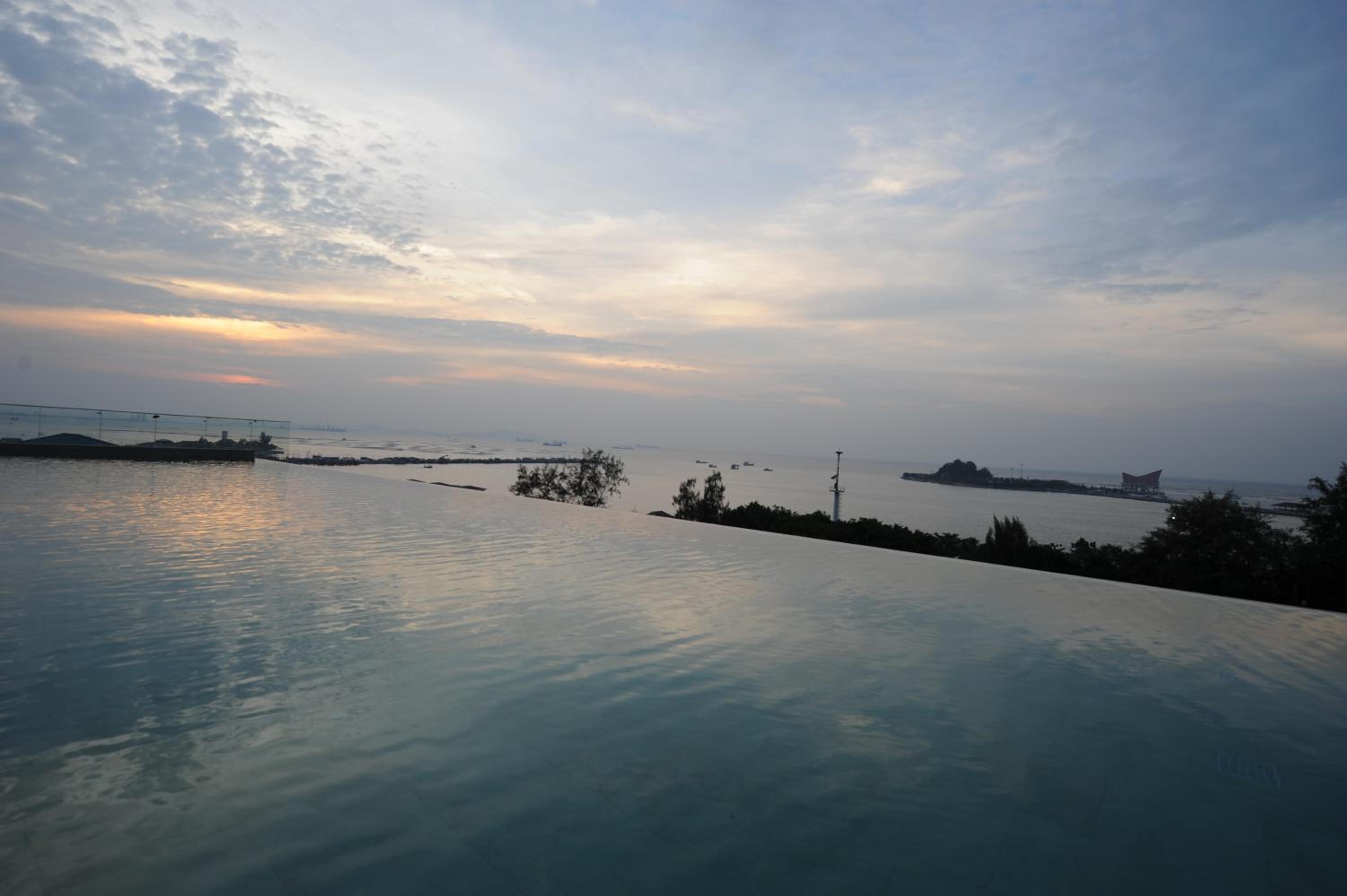 Foto de Oakwood Hotel & Residence Sri Racha