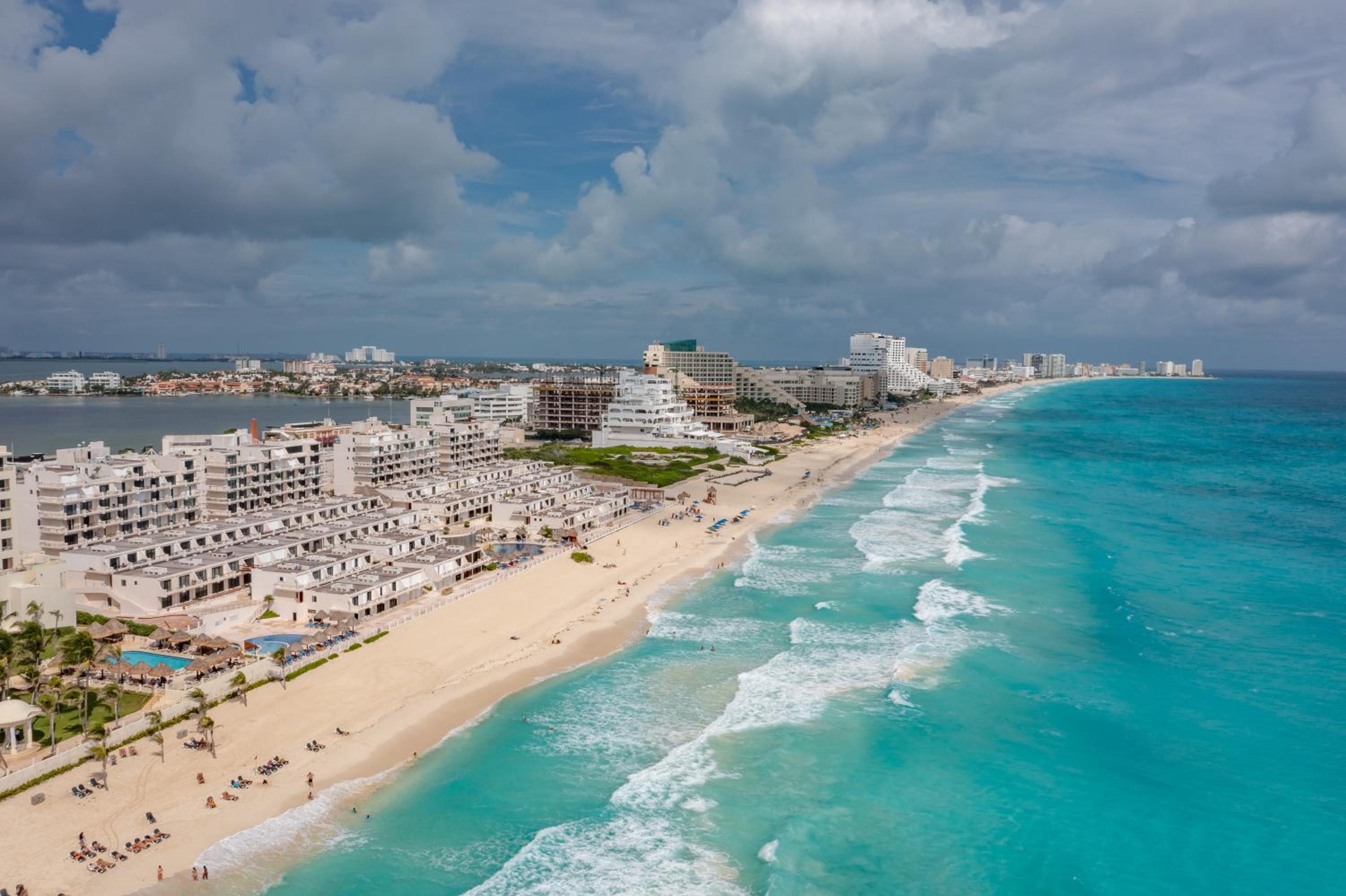 Amazing Caribbean Ocean view at Villas Marlin in Cancun