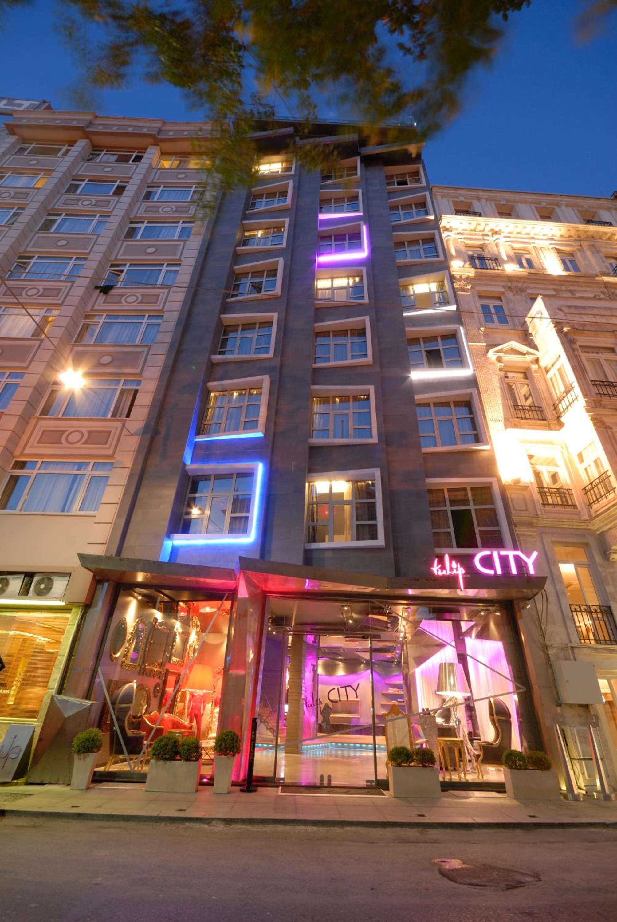 Tulip City Hotel & SPA