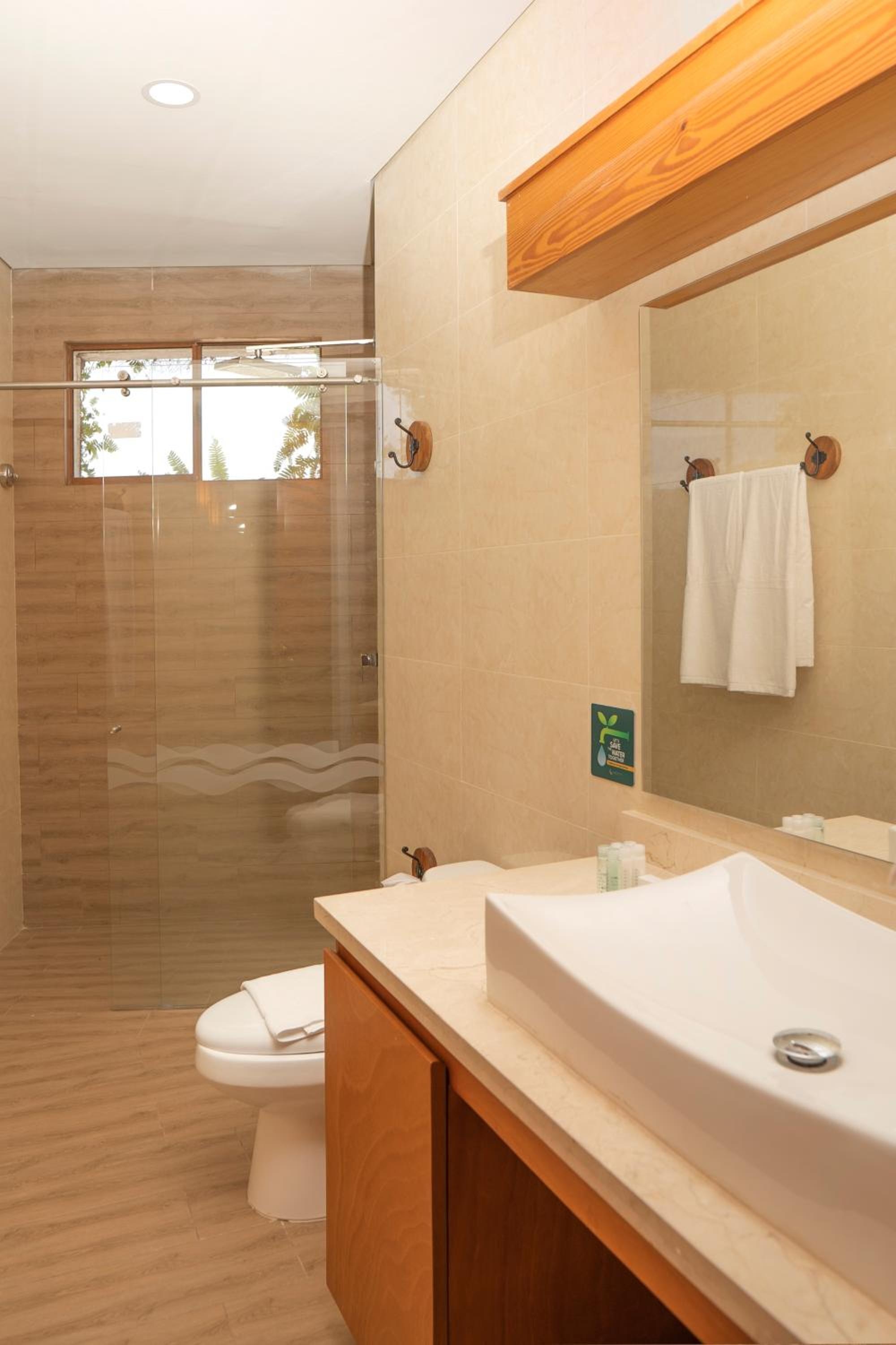 HOTEL KARAYA DIVE RESORT, Santa Marta