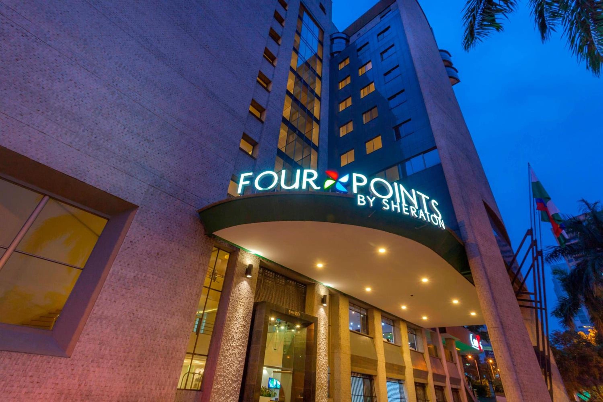 Four Points by Sheraton Medellín, Poblado