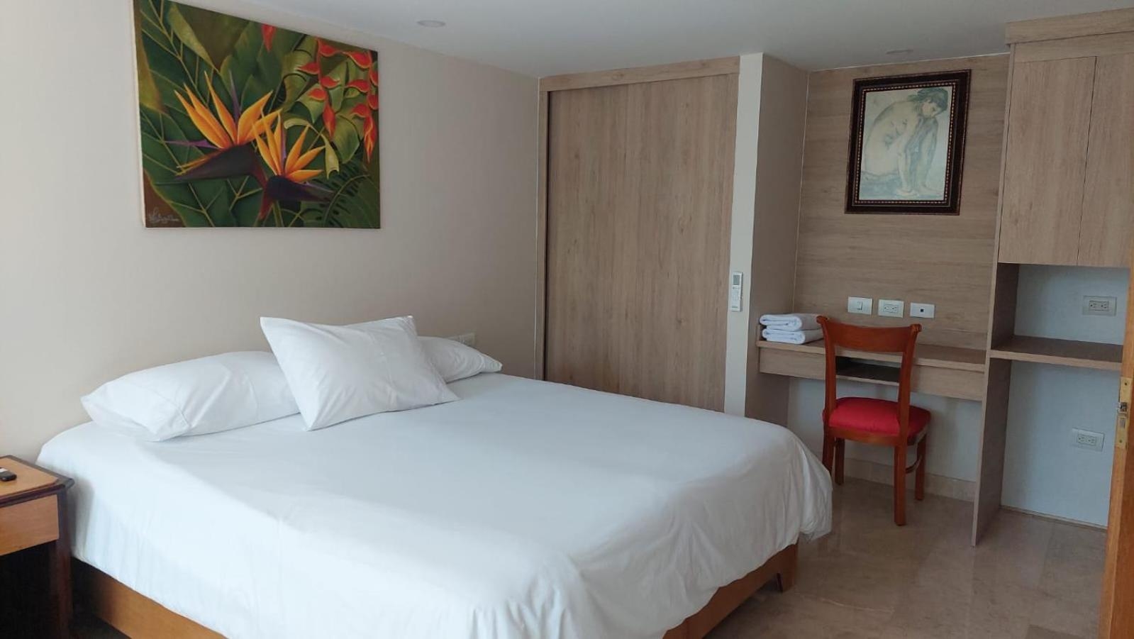 Hotel San Pedro del Fuerte, Laureles
