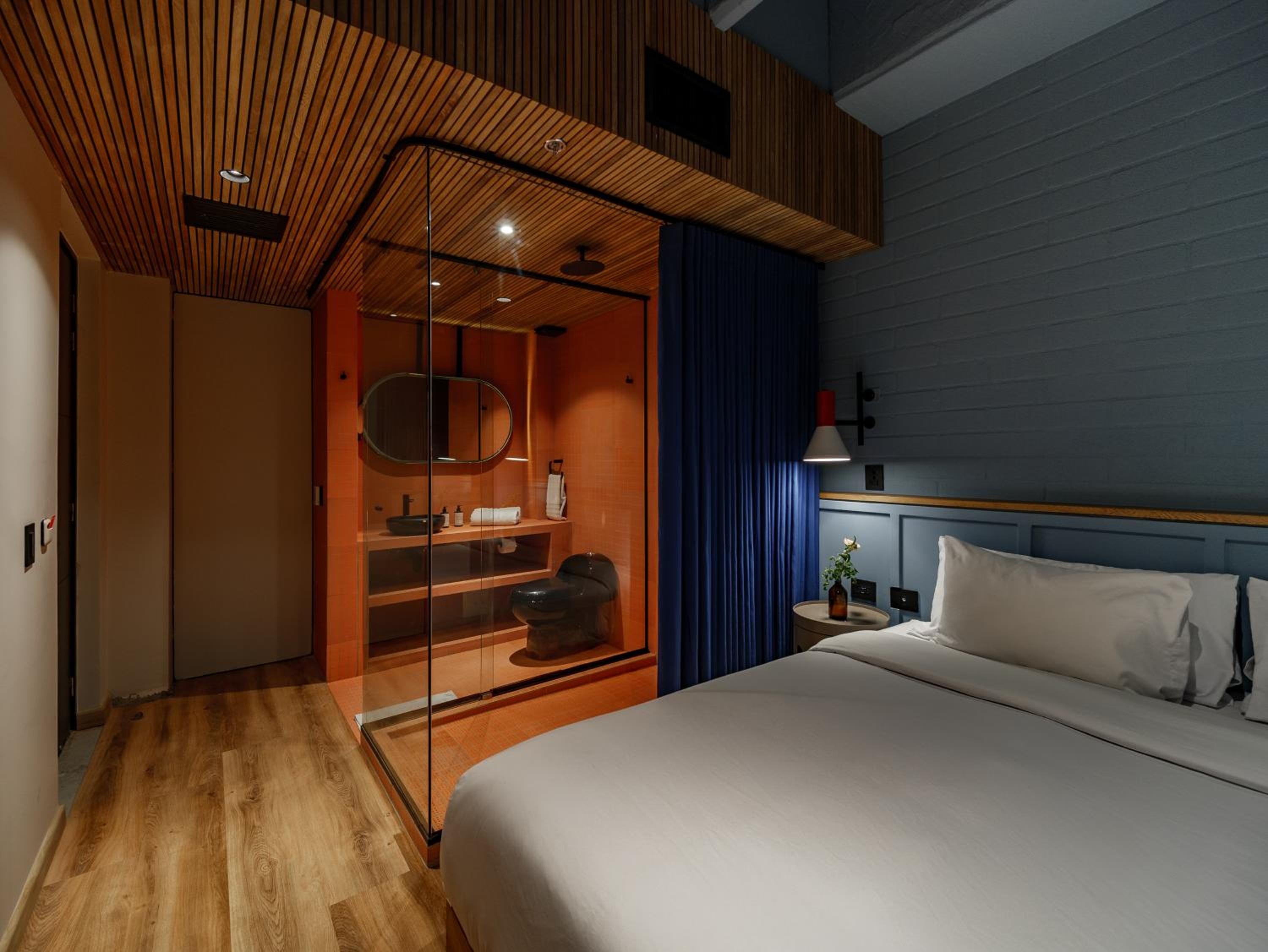The Somos Bold Hotel, Poblado