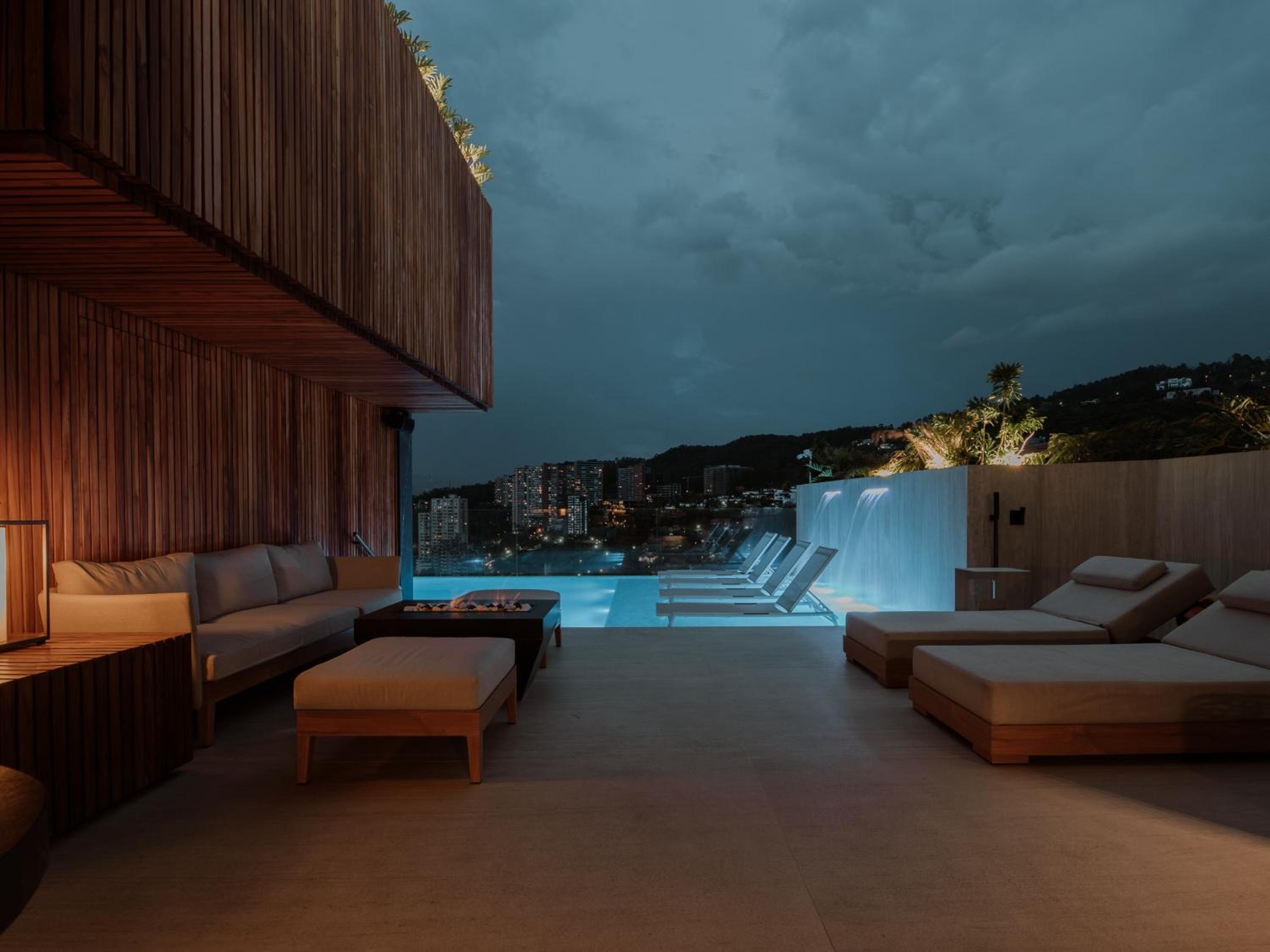 Binn Hotel, Medellín