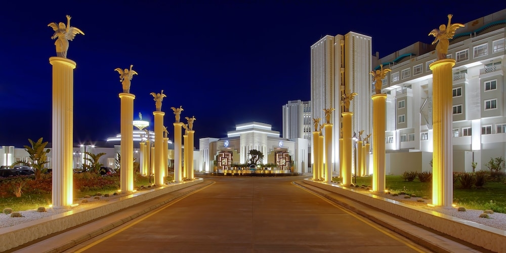 Foto de Limak Cyprus Deluxe Hotel - All Inclusive